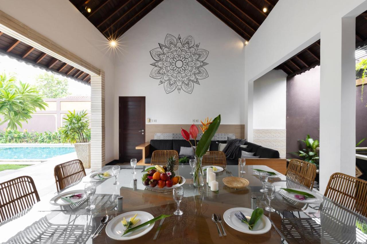 Villa Lapiz Lazuli Seminyak Kuta Kültér fotó